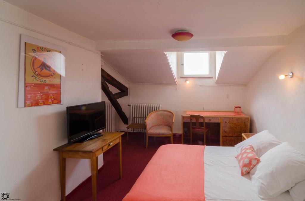 Hotel De La Gare Μπαγιόν Εξωτερικό φωτογραφία
