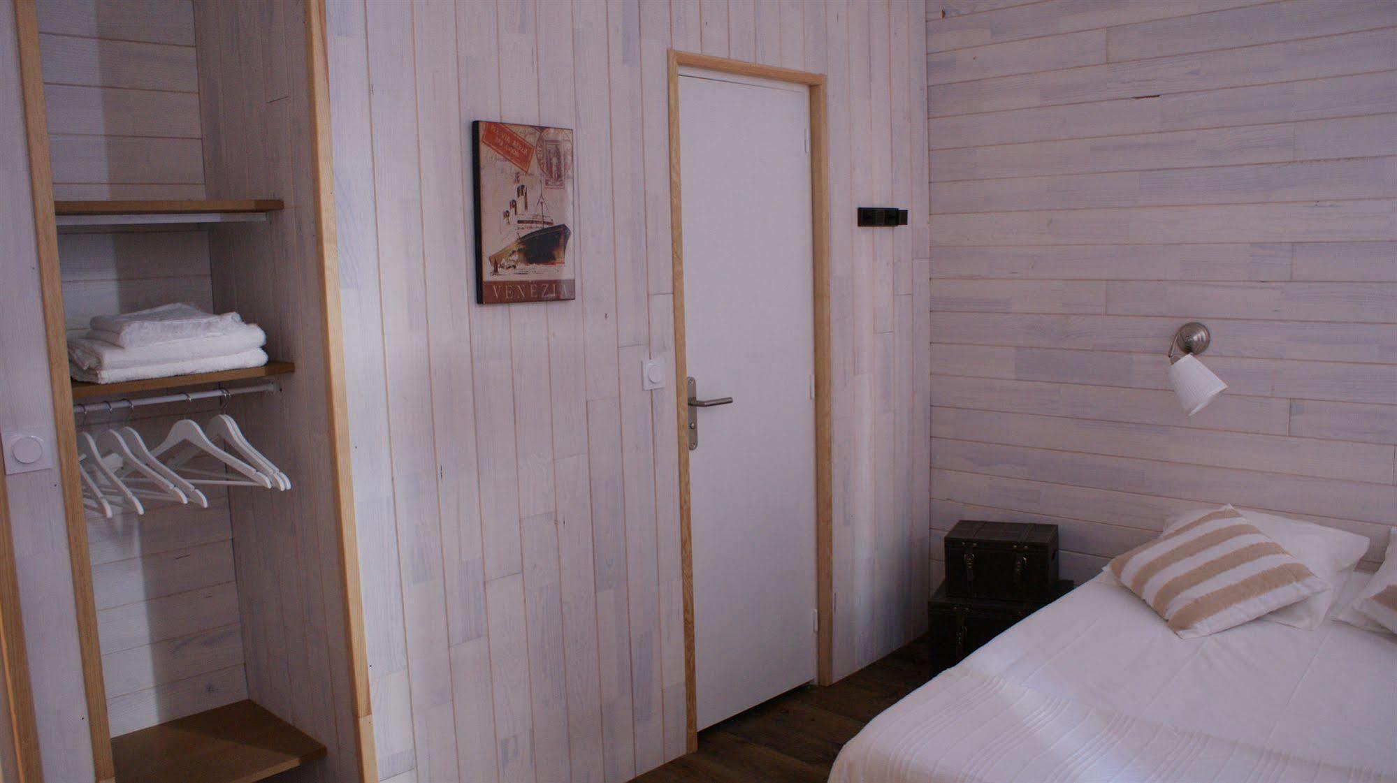 Hotel De La Gare Μπαγιόν Εξωτερικό φωτογραφία